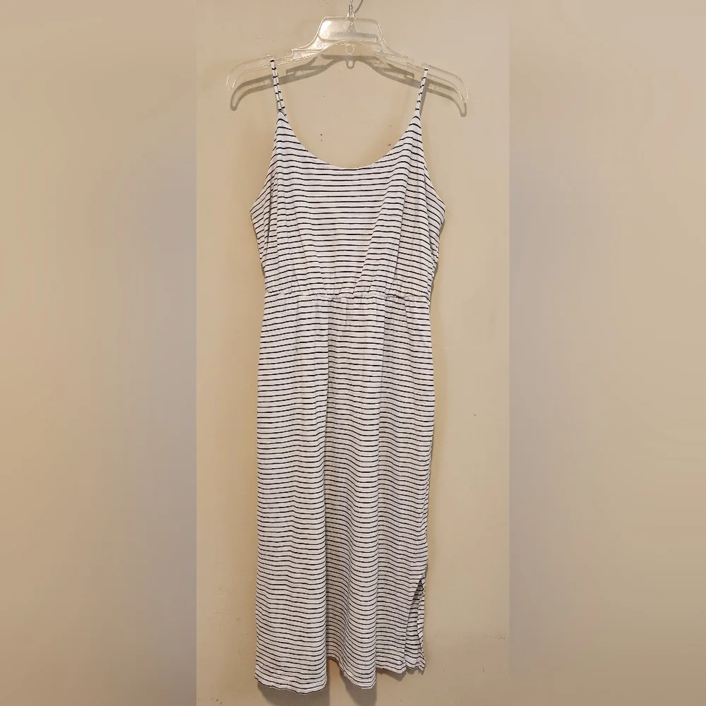 Like New Old Navy Dress Bundle, Size M - Picture 2 of 12